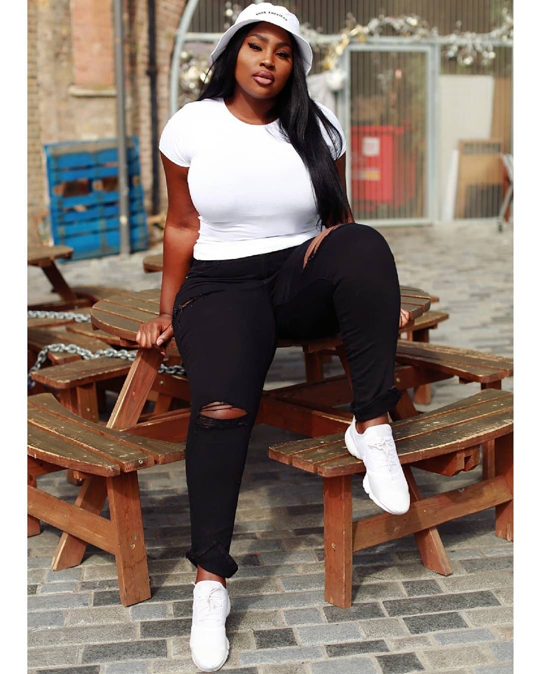 Olakemi, plus size model at Ms Curvaceous UK, photo 12 of 13
